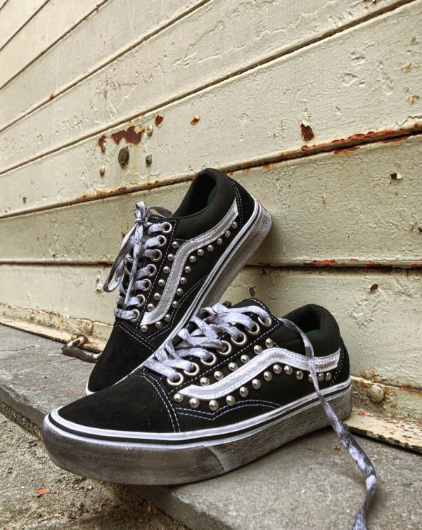 Le tue scarpe VANS Old SKOOL Black borchie personalizzate da Blazelab -  Store Online